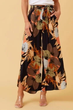 SISKA TROPICAL PANTS -Femme Connection Sales 0022d5db3a11e281793e7edf14c4885d