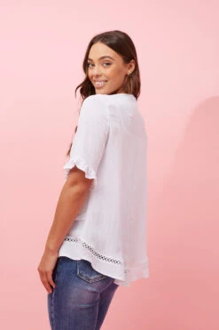 JAYDON LACE TRIM TOP 41 JAYDON LACE TRIM TOP -Femme Connection Sales 0287b0512ed00a86d026d9b31fa34595
