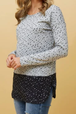 Stella WILLA STAR PRINT TOP 14 Stella WILLA STAR PRINT TOP -Femme Connection Sales 0b9c41be0bc880691ce0eaee3104b5ed