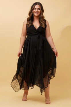 MADISON SLEEVELESS PLEATED DRESS 21 MADISON SLEEVELESS PLEATED DRESS -Femme Connection Sales 0edf53fd8100c2e001ba38028527c7b7