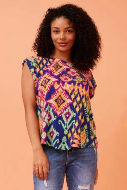 SHELLY ABSTRACT BOHO TOP