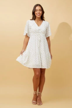 DIAMOND TEARDROP FOIL PRINT SHORT DRESS -Femme Connection Sales 2512fbd2829fda92adc10bad4322ac9a d18f2854 0525 4599 a13f 4921aac16d9c