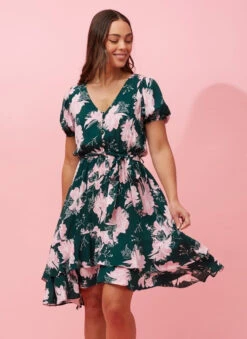 BRENDA FLORAL SHORT DRESS 18 BRENDA FLORAL SHORT DRESS -Femme Connection Sales 25f9d5fa470602cc6c682eb3845649b3