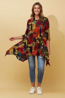 HOSHI JUNGLE PRINT TUNIC TOP -Femme Connection Sales 2972667d8da9413cd4c7cd8ef5a6e286 a549e513 b18b 440f b6d0 278ef557c0f9