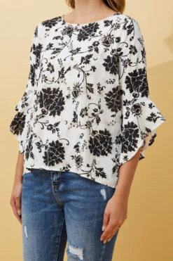 FOREVER NEW FLORAL FLUTE SLEEVE BLOUSE -Femme Connection Sales 2a887241b78328c0baf6febfa772231c