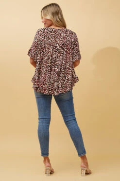 Stella FRILA LEOPARD PRINT TOP -Femme Connection Sales 2b08082ec76d583acae16a797a43898c
