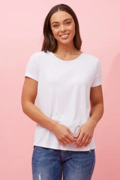 SOLID BASIC TEE -Femme Connection Sales 2c1742efc9c25259c321202b4c7376f4