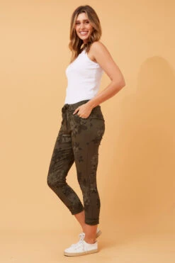 JANJA FLORAL JOGGER PANTS -Femme Connection Sales 311ab7f95d24f37cb5ecad3641189a22