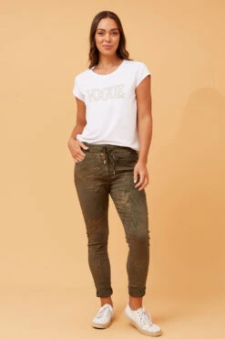 JANJA FOIL PRINT JOGGER PANTS 25 JANJA FOIL PRINT JOGGER PANTS -Femme Connection Sales 396ed641aa862864497a4b9180600840 dbfa866c d462 4160 9c96 ffc85e7d93c7