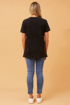 DOREEN GRAPHIC TEE 19 DOREEN GRAPHIC TEE -Femme Connection Sales 3ab2ef7c61627326e9e05c0884f1aaf3