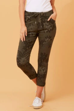 JANJA FLORAL JOGGER PANTS -Femme Connection Sales 3bc2d992d8cf4d6e3911ca3a83bd0f6e