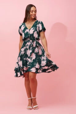 BRENDA FLORAL SHORT DRESS 20 BRENDA FLORAL SHORT DRESS -Femme Connection Sales 446059a29364884c42cc1b8f2c3f6c3c