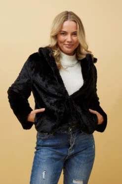 MOSCOW FAUX FUR JACKET -Femme Connection Sales 45883a273f282d4bcd0e4b0c05a1f258