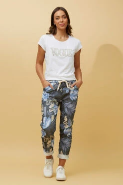 JANJA LEAF PRINT JOGGERS -Femme Connection Sales 45caff2c67fd09310f5d559569bfe4de 4f68cdd1 e163 42b2 a3e4 5572f3a73ec8