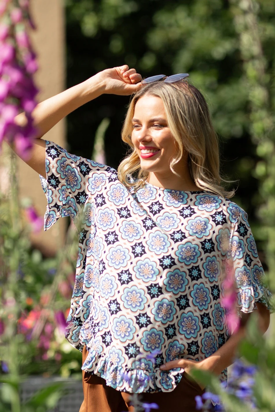 FRILA TILE PRINT TOP 3 FRILA TILE PRINT TOP