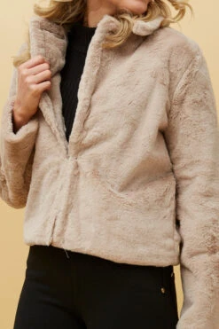 MOSCOW FAUX FUR JACKET -Femme Connection Sales 48d190d7a4b9447808a04487f5499470