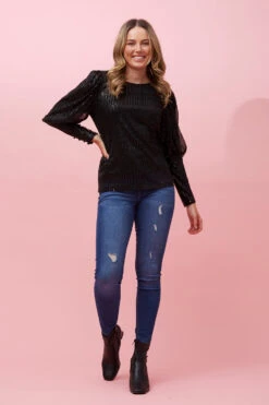 DECLAN SEQUIN TOP 20 DECLAN SEQUIN TOP -Femme Connection Sales 4aab22eabdc852eb32218cae42ea3f25