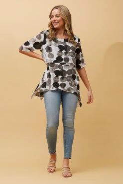 DOUBLE LAYER ASYMMETRICAL HEM TOP -Femme Connection Sales 4b30f5cc0d600ae92e4fa4c82e02e8d6