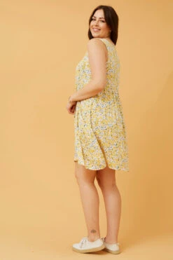 Stella VENICE FLORAL SHORT DRESS 15 Stella VENICE FLORAL SHORT DRESS -Femme Connection Sales 4c24ca2189a9b5ada34bb145511b78fa