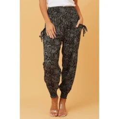 PAISLEY PRINT BOHO HAREM PANTS 15 PAISLEY PRINT BOHO HAREM PANTS -Femme Connection Sales 5415e56ce67ca07f51517dc3eb1aac61