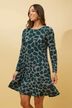 Stella VAYDA ANIMAL PRINT SHORT DRESS -Femme Connection Sales 5b2ec96cb8a43cd4733dff7aefa12226