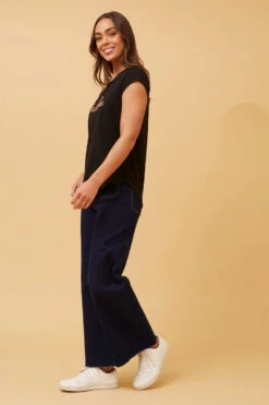 COCO JADORE GRAPHIC TEE -Femme Connection Sales 62c7bbfed6c4a734da6c6f97ffb704dc