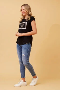 COCO GORGEOUS GRAPHIC TEE -Femme Connection Sales 64d5ff09797be6abdfa11a7e0186665e