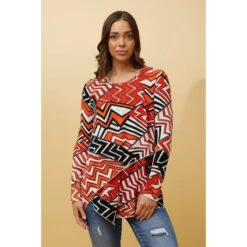 BOBBI ZIG ZAG PRINT DOUBLE LAYERED TOP -Femme Connection Sales 6509117f04027c85dc52532e8769effb