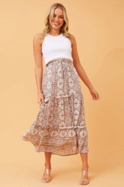 Stella CODY FLORAL BOHO MAXI SKIRT 12 Stella CODY FLORAL BOHO MAXI SKIRT -Femme Connection Sales 6afb8d0dab7661020c01b56b98229f17 b98b062e c5a2 4524 b867 1e1fee520fc5