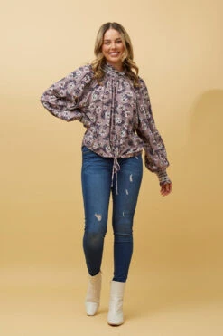 BETH FLORAL BLOUSE