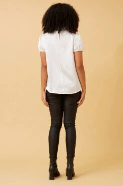 ANNE SATIN TOP -Femme Connection Sales 71cb2bc688afd344a3956f4961e139bb