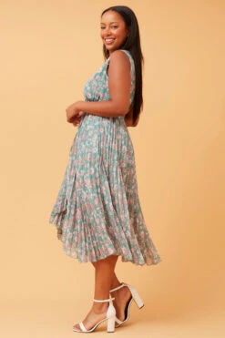 REBA SLEEVELESS FLORAL PLEATED DRESS 11 REBA SLEEVELESS FLORAL PLEATED DRESS -Femme Connection Sales 74190d34b198b7d4bd9d91a321c2b36c
