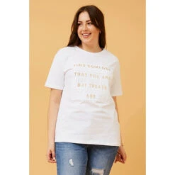 JULITA EMBOSSED GRAPHIC PRINT TOP -Femme Connection Sales 745bbf38071283510d85f28296b9469b