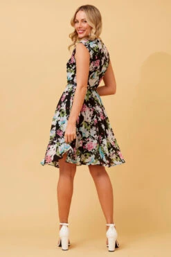 SANTOS FLORAL SHORT DRESS 16 SANTOS FLORAL SHORT DRESS -Femme Connection Sales 81a30614ef709bf7081c41e0457eda0a