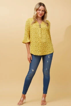 RUE DITSY FLORAL BUTTON DETAIL TOP -Femme Connection Sales 81d6114aa4a5e1b7326f479265eb68de ffd1a1c9 7c74 48cd 8e0e e2e55af46899