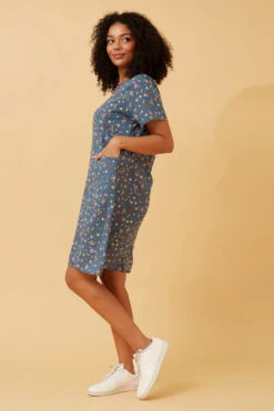 VINE DITSY FLORAL SHIFT DRESS -Femme Connection Sales 87671733d8d650591334bc702b879e78