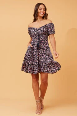 JAISY DITSY FLORAL SHORT DRESS 14 JAISY DITSY FLORAL SHORT DRESS -Femme Connection Sales 8b13c1c63f070d40ce6faf0fb937d0f0 de70edec f32f 4570 8d05 b3d7e71ee2e7