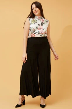 DI HIGH NECK FLORAL BLOUSE 14 DI HIGH NECK FLORAL BLOUSE -Femme Connection Sales 8b5e0216a543d3cf1ea0a335234bc8c6 e54efb64 ef14 4934 8045 24395351861b