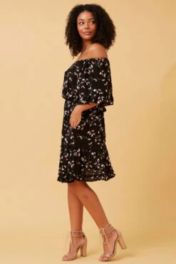 GRETA LEAF PRINT SHORT DRESS -Femme Connection Sales 8bc4fabb5853fd6c2ffae381a8a27eb8
