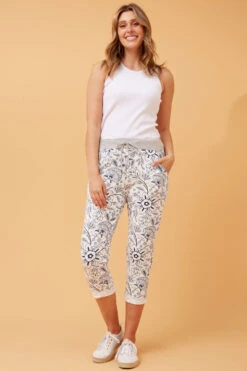 JANJA FLORAL JOGGERS