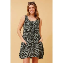 VENICE ANIMAL PRINT SHORT DRESS -Femme Connection Sales 93f52ae971ec1994e150249c26d4845f