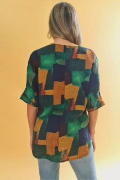 TARA ABSTRACT PRINT HI LOW HEM TOP 20 TARA ABSTRACT PRINT HI LOW HEM TOP -Femme Connection Sales 953f632bb9379365af20ba33d35e8f5c