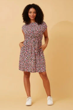 ISABELLE FLORAL SMOCK DRESS 17 ISABELLE FLORAL SMOCK DRESS -Femme Connection Sales 95e152da0fd4f6f849b88457b28d3fb4