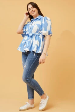 LAIKE ABSTRACT PRINT TOP -Femme Connection Sales 9aca15da02ba7892ccef541a4ca9d87c