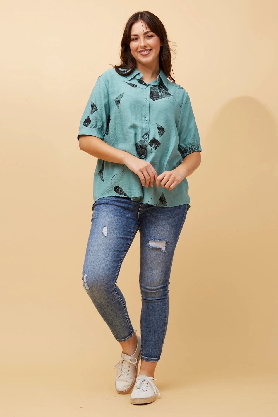 JACQUELINE ABSTRACT PRINT SHIRT 6 JACQUELINE ABSTRACT PRINT SHIRT - Image 4