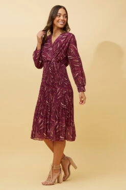 ZANETTA ABSTRACT PRINT TIERED PLEATED MIDI DRESS 19 ZANETTA ABSTRACT PRINT TIERED PLEATED MIDI DRESS -Femme Connection Sales ab775524957debaee05b717d7482e90b 8f3906ae 0273 4c37 b4e1 767e320e3fb1