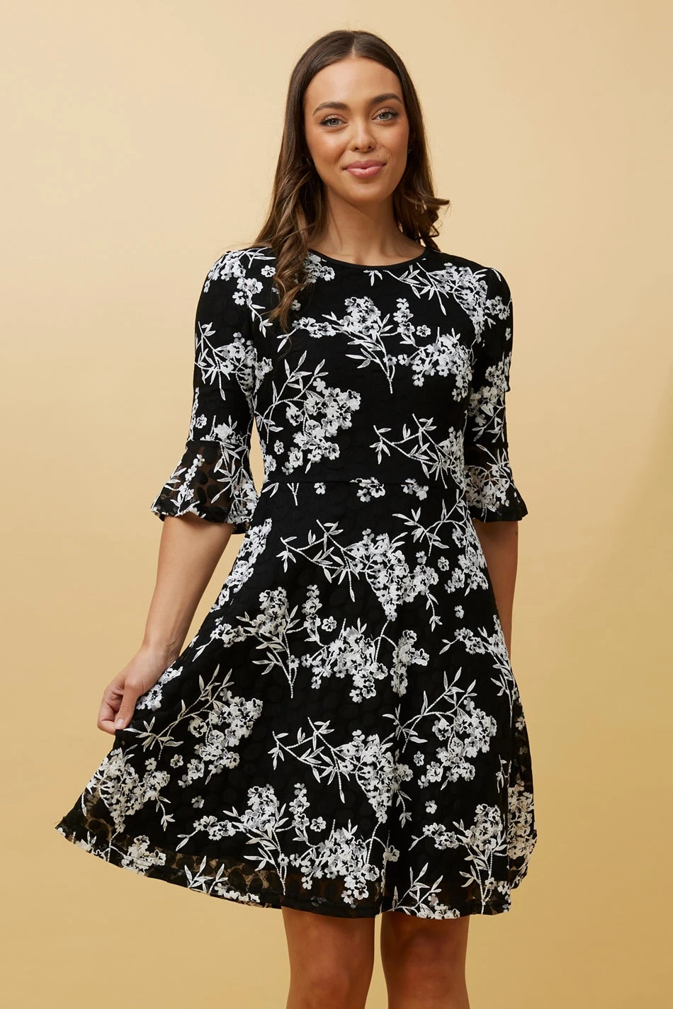 BLOOM FLORAL FRILL SLEEVE SHORT DRESS 5 BLOOM FLORAL FRILL SLEEVE SHORT DRESS - Image 3