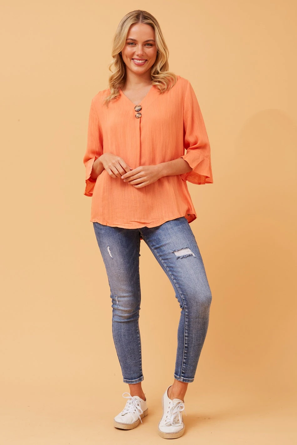 RUE BUTTON DETAIL TOP 4 RUE BUTTON DETAIL TOP - Image 2