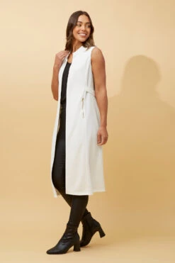 HYLEE LONGLINE VEST -Femme Connection Sales b4c0dc56db0dfe6d34f96a6c01f13f88