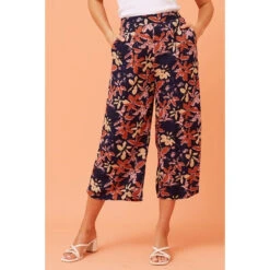 OXANA FLORAL PRINT CULOTTES -Femme Connection Sales b5a09403b403a21c7397fcbc80b87f70